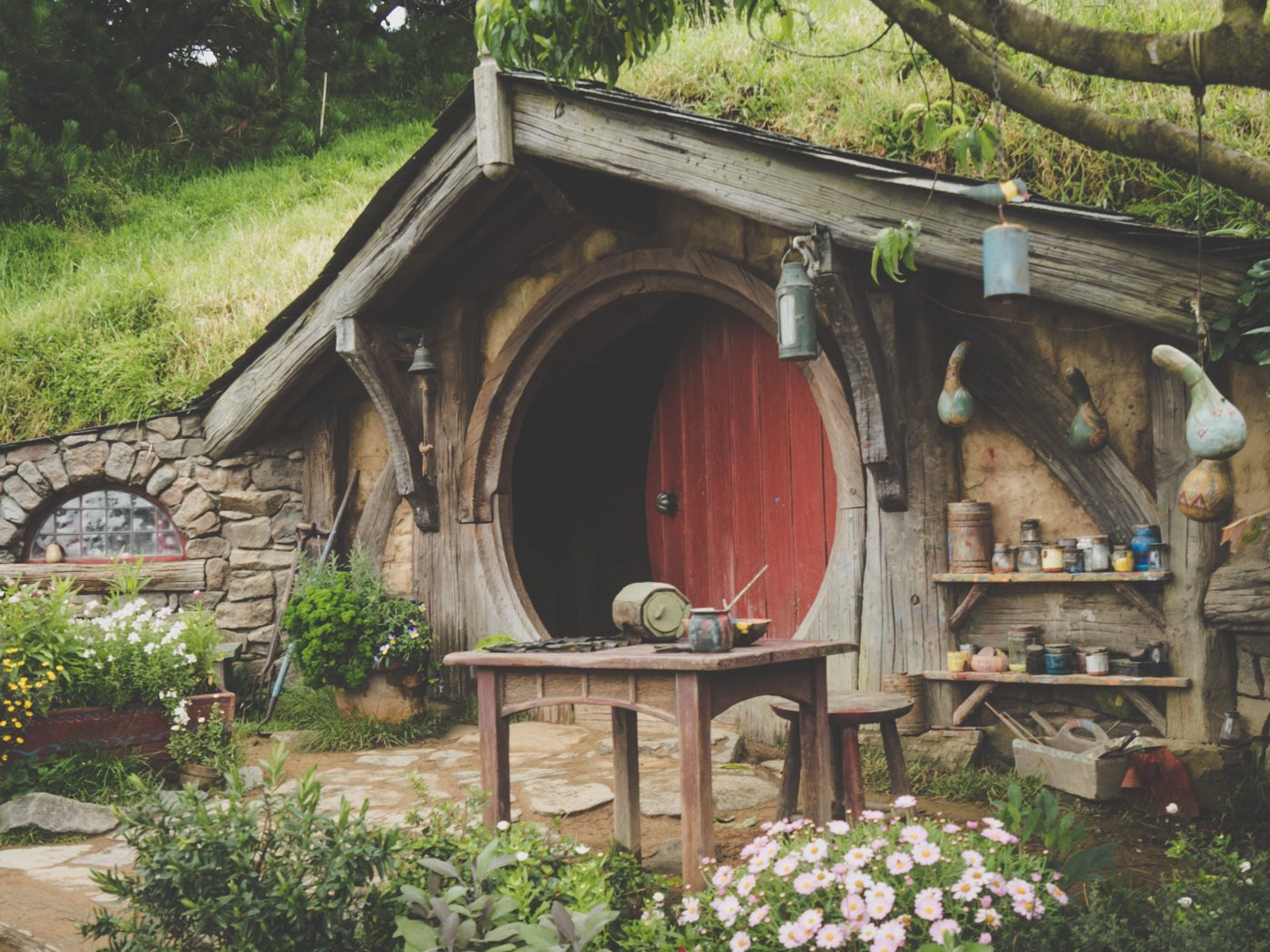 Hobbiton Lord of the Rings New Zealand